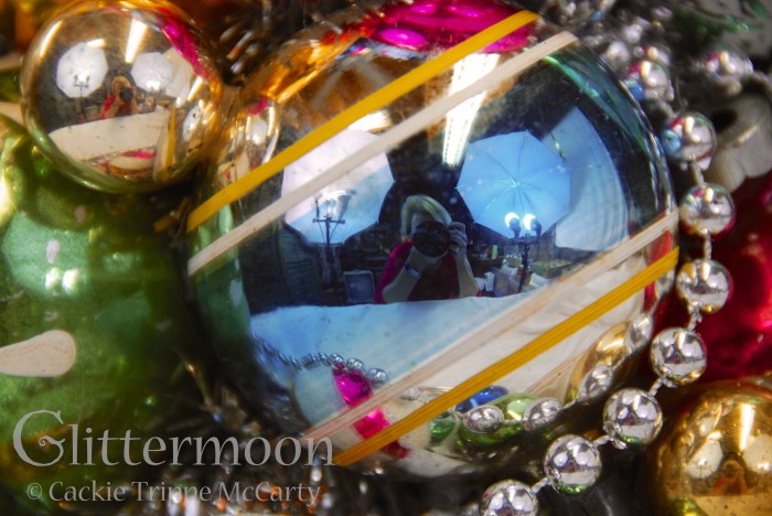 Thw Wizard's Reflection ©Glittermoon Productions LLC