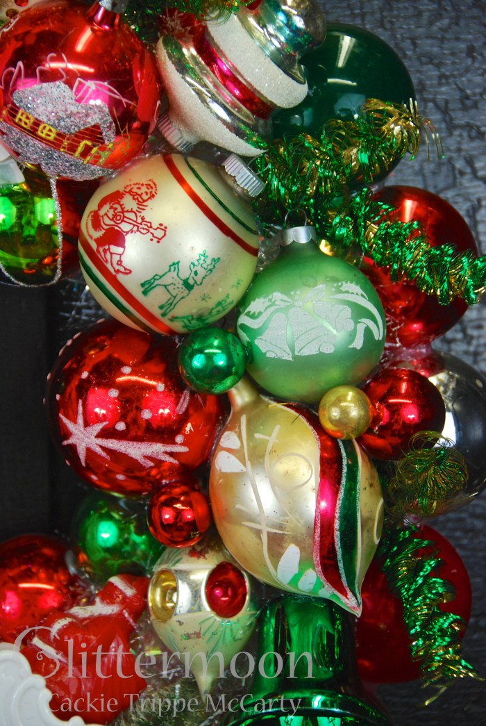 Detail of Nanny's  Wreath ©Glittermoon Productions LLC 4