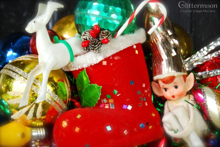 Detail of Happy Memories Wreath © Glittermoon Productions LLC 2013 3