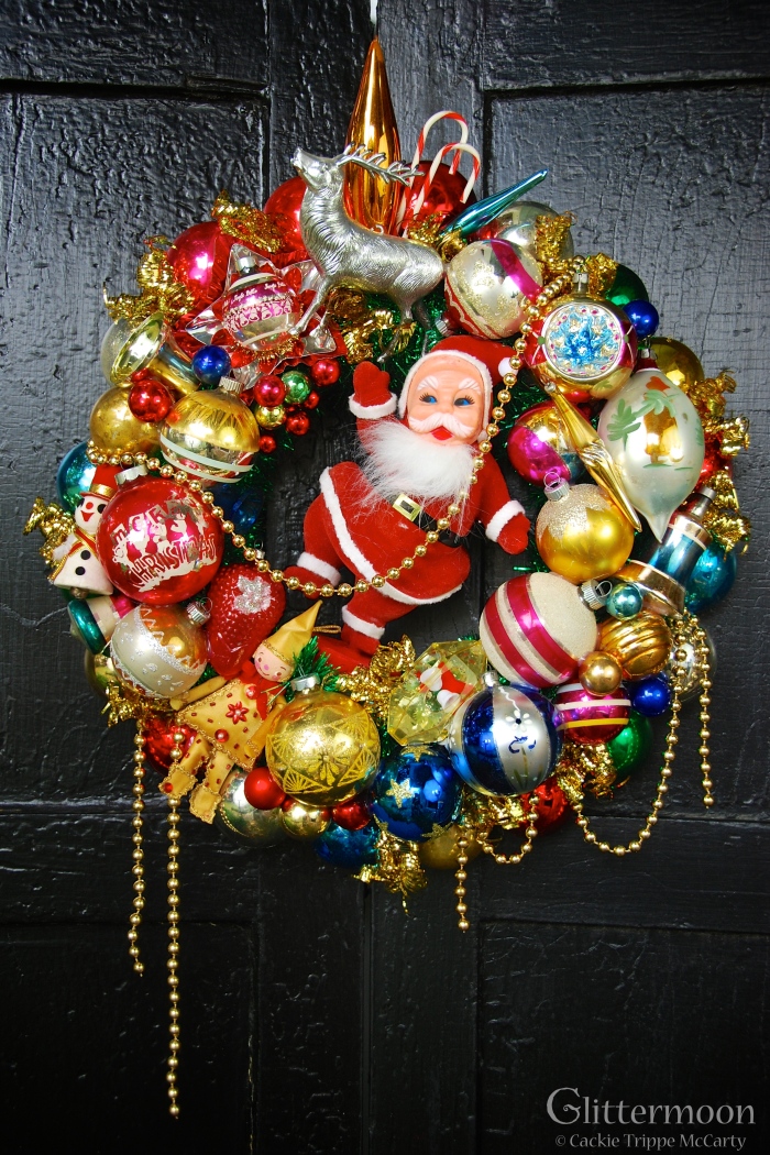 Santa's Happy Dance Wreath