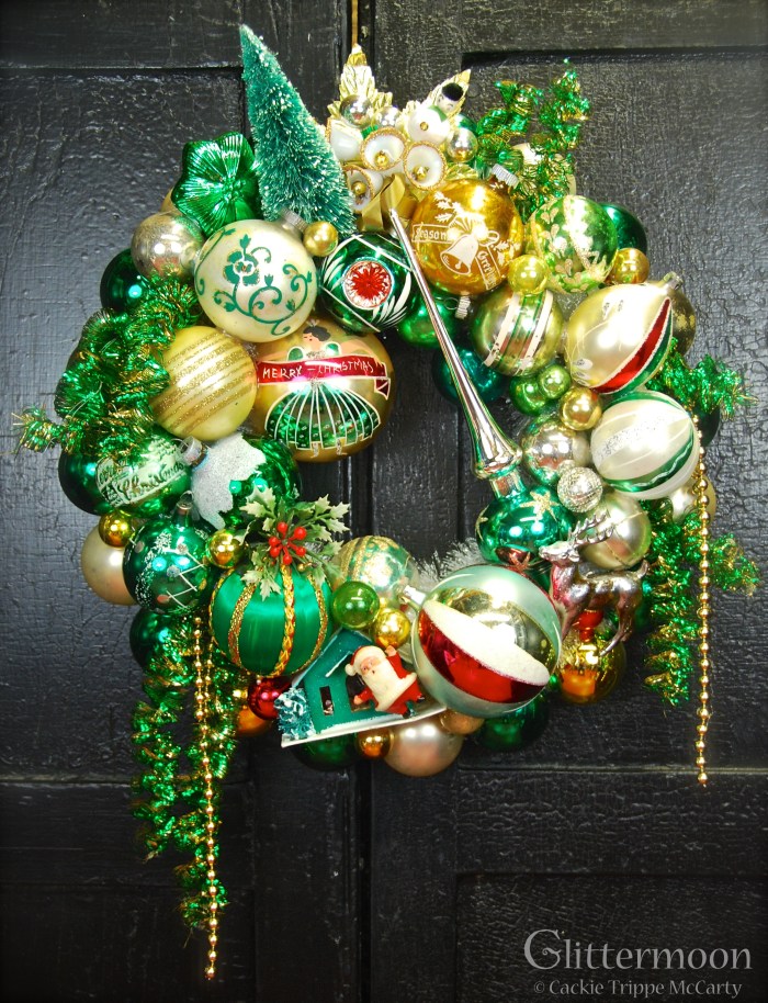 The Emerald Isle Wreath © Glittermoon Productions LLC 2012