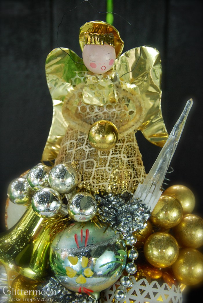 Golden Halo Centerpiece© Glittermoon Vintage Christmas 2016 2