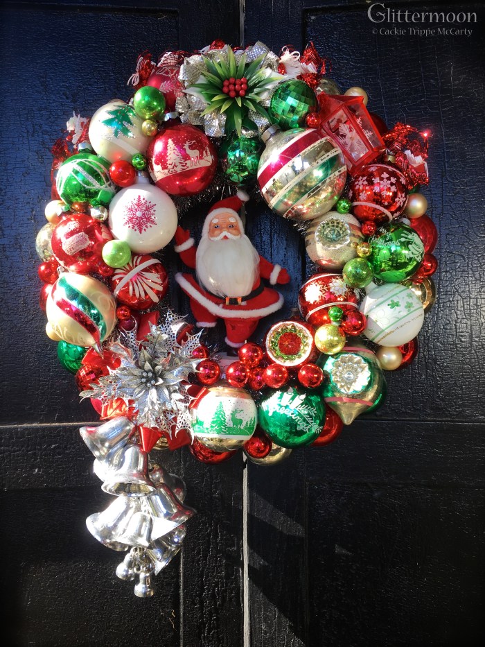 Santa's Dancing Bells